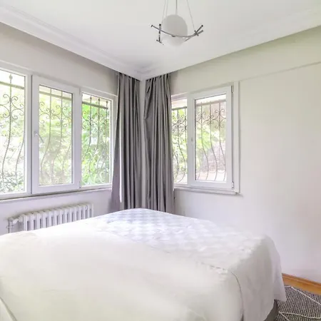 Chic And Modern Flat 5 Min To Nisantasi And Citys アパート *
