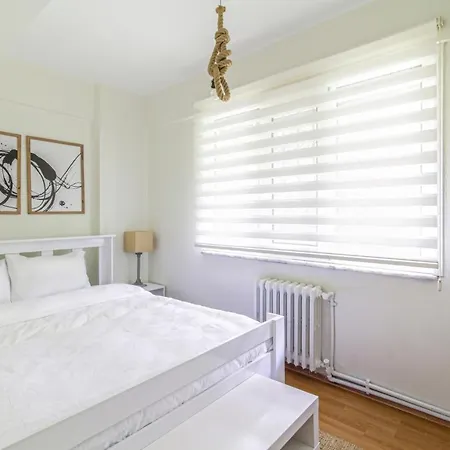 Chic And Modern Flat 5 Min To Nisantasi And Citys Apartamento